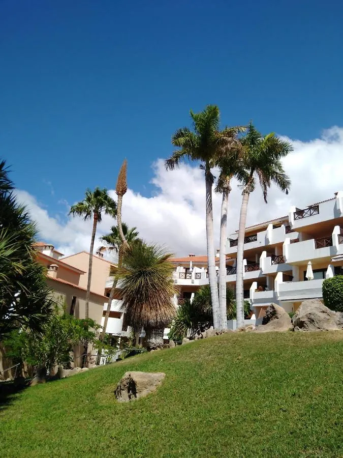 Forest Flat - Big Heated Pool, Terrace, Tv Channels, Golf Courses