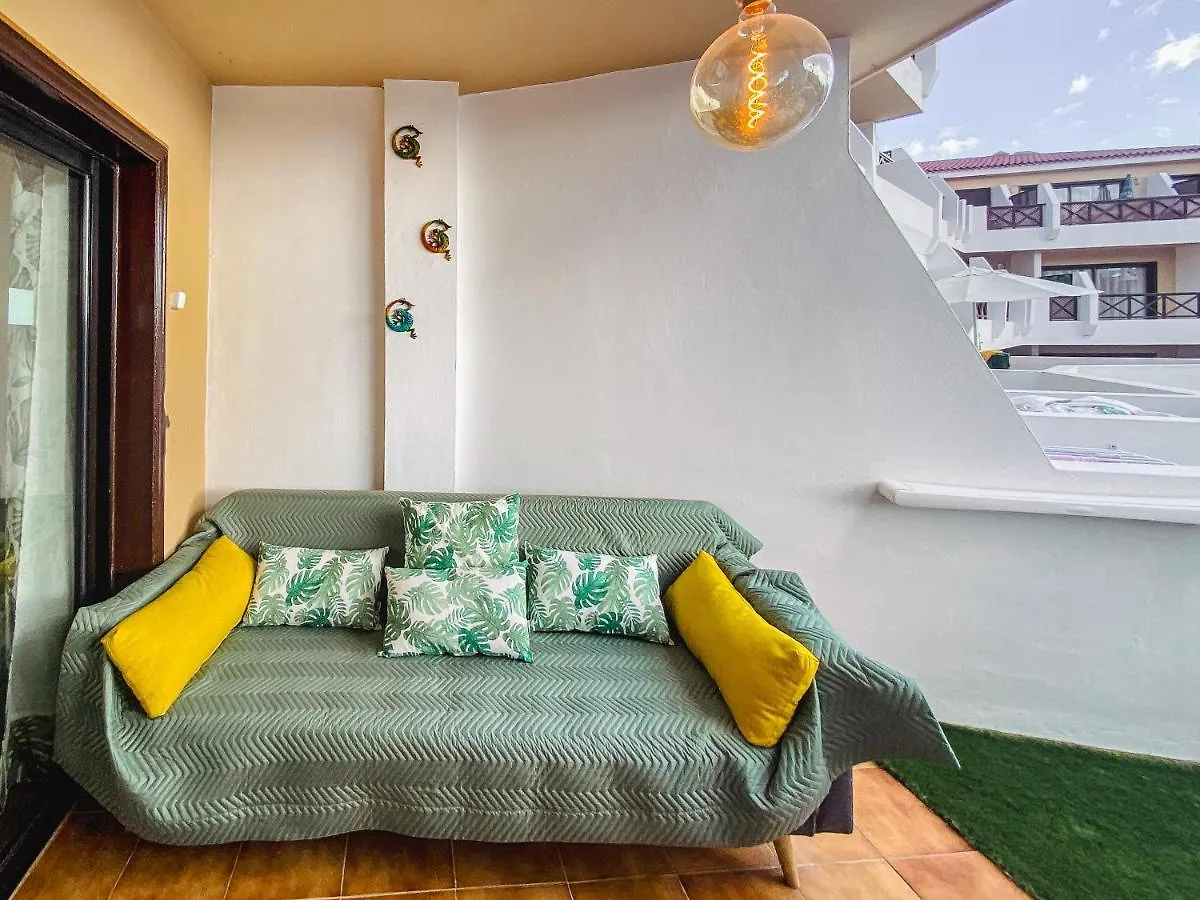 Forest Flat - Big Heated Pool, Terrace, Tv Channels, Golf Courses Apartment San Miguel de Abona