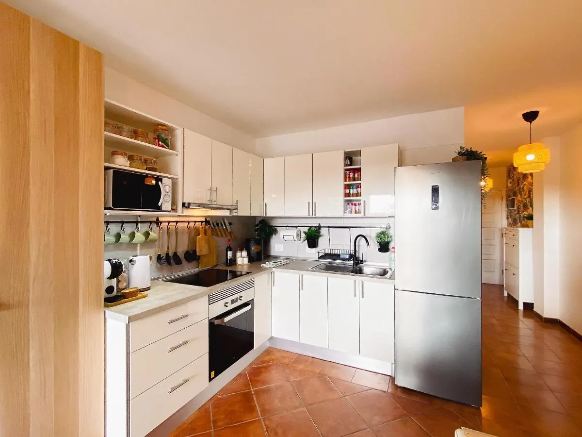 Forest Flat - Big Heated Pool, Terrace, Tv Channels, Golf Courses Apartment
