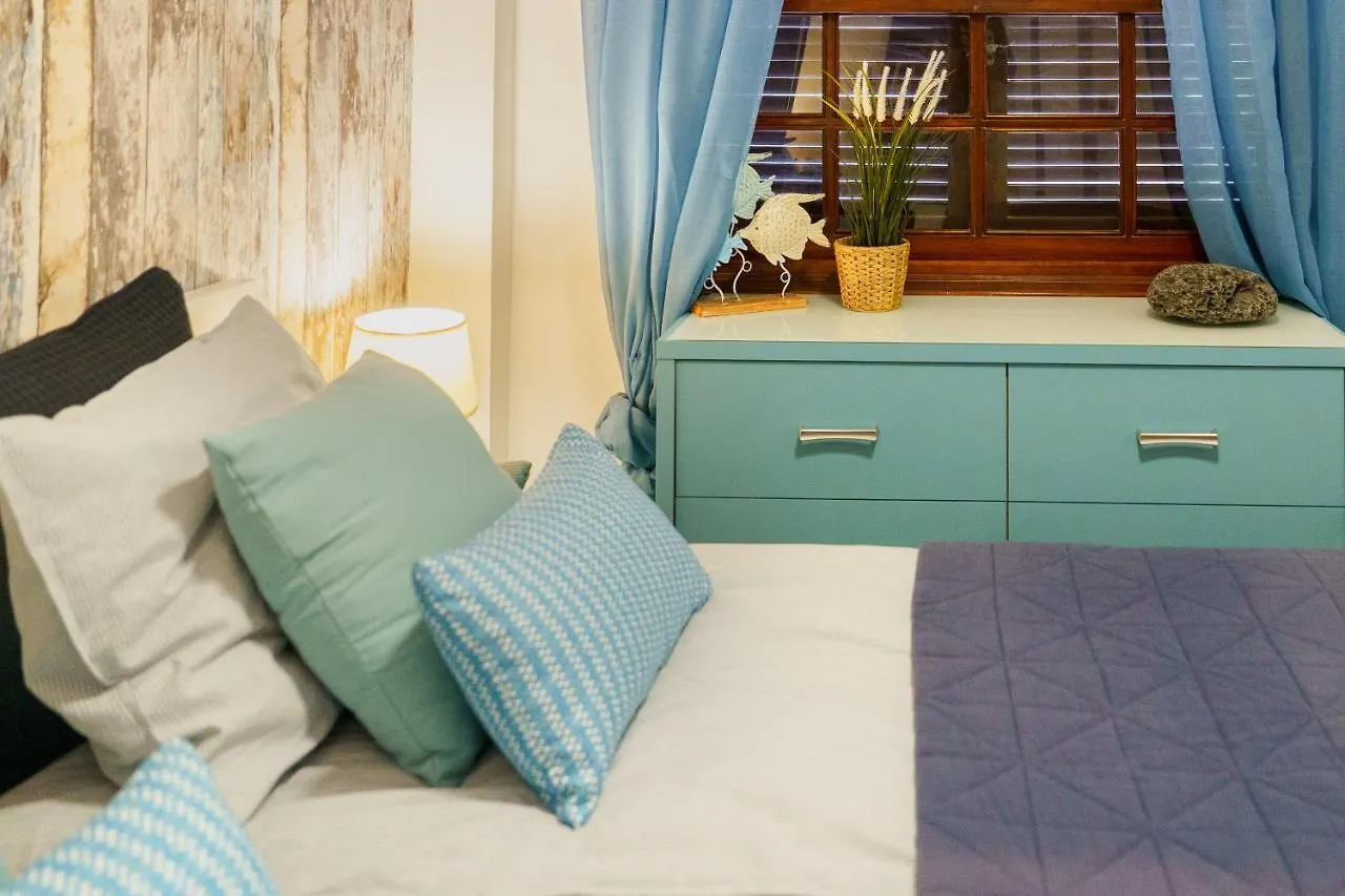 Forest Flat - Big Heated Pool, Terrace, Tv Channels, Golf Courses Apartment