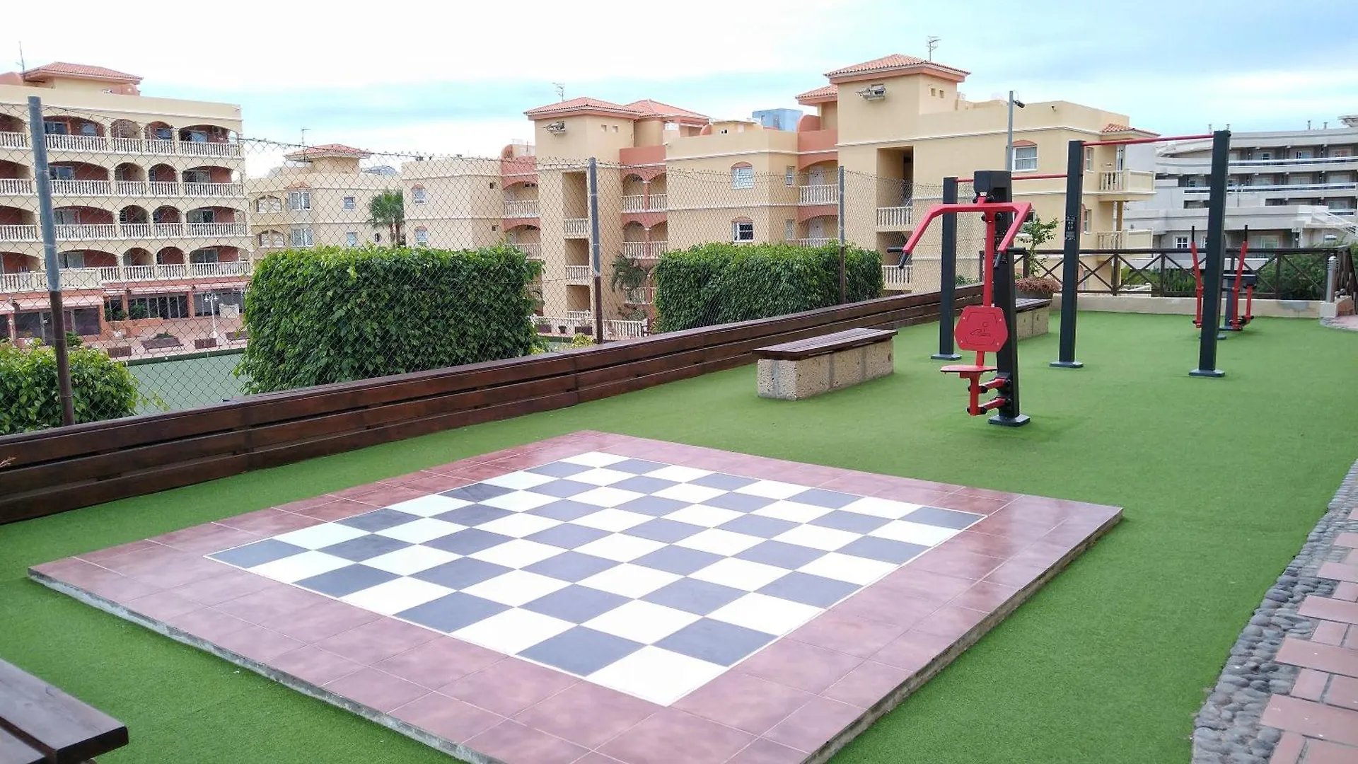 Forest Flat - Big Heated Pool, Terrace, Tv Channels, Golf Courses Spain