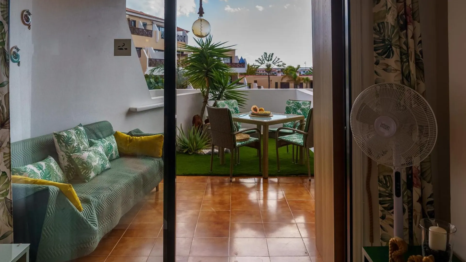 Forest Flat - Big Heated Pool, Terrace, Tv Channels, Golf Courses Apartment San Miguel de Abona